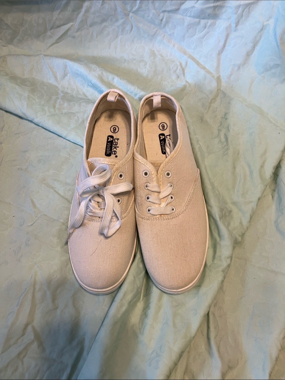 Casual Women's Canvas Sneakers in Light Beige